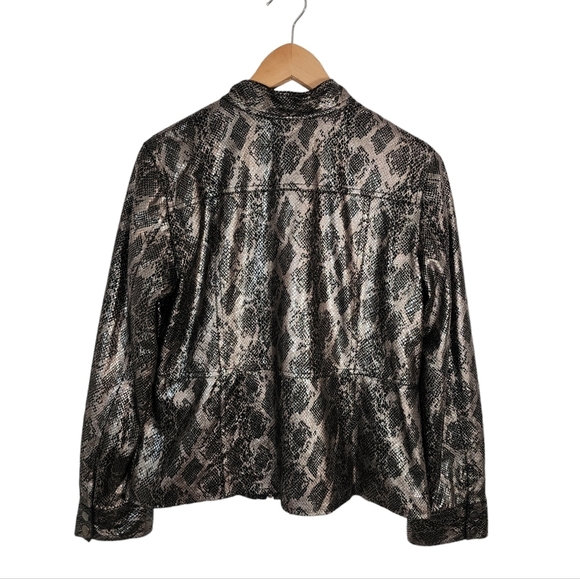 Chico’s Snakeskin Print Metallic gold black zip up womens Jacket size 1 medium - Picture 4 of 8